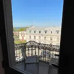 Deribasovskaya 12 *
