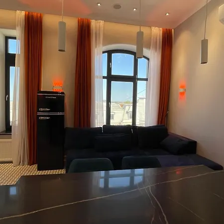 Apartment Deribasovskaya 12 *