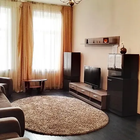 Deribasovskaya 12 Apartment