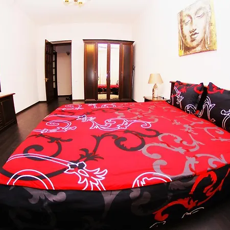 Apartment Deribasovskaya 12 *