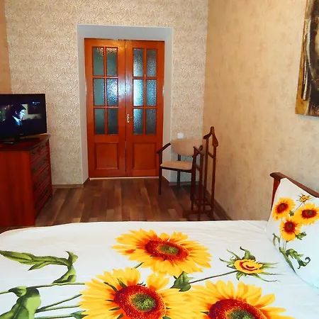 Deribasovskaya 12 Apartment
