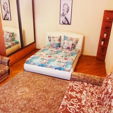 Apartment Deribasovskaya 12 *